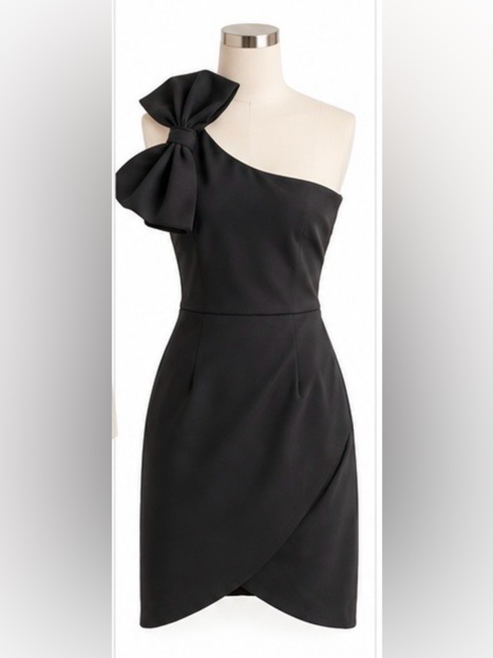 Francesca's Collections Black One-Shoulder Bow Dress